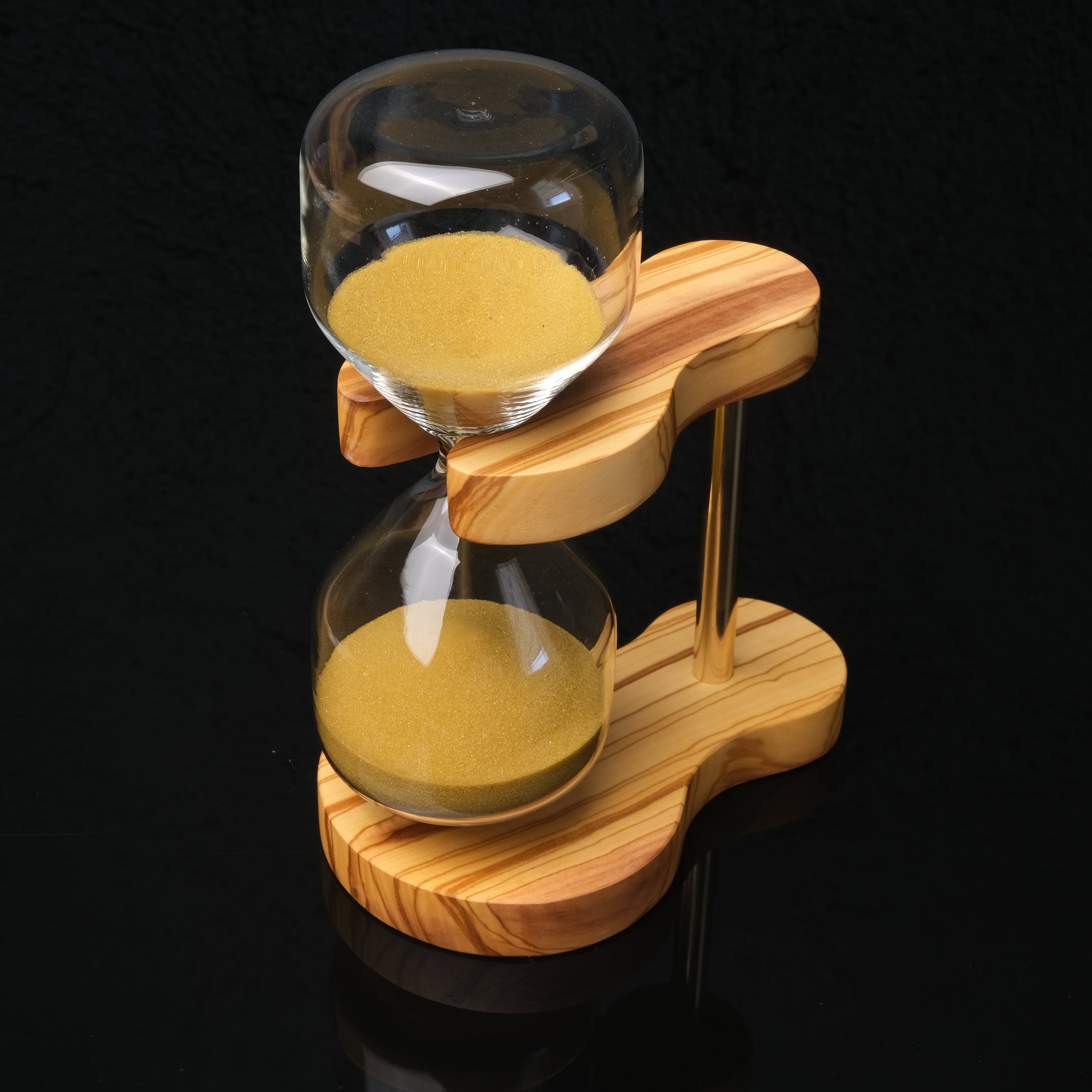 ASYMMETRIC WOODEN PEN HOLDER