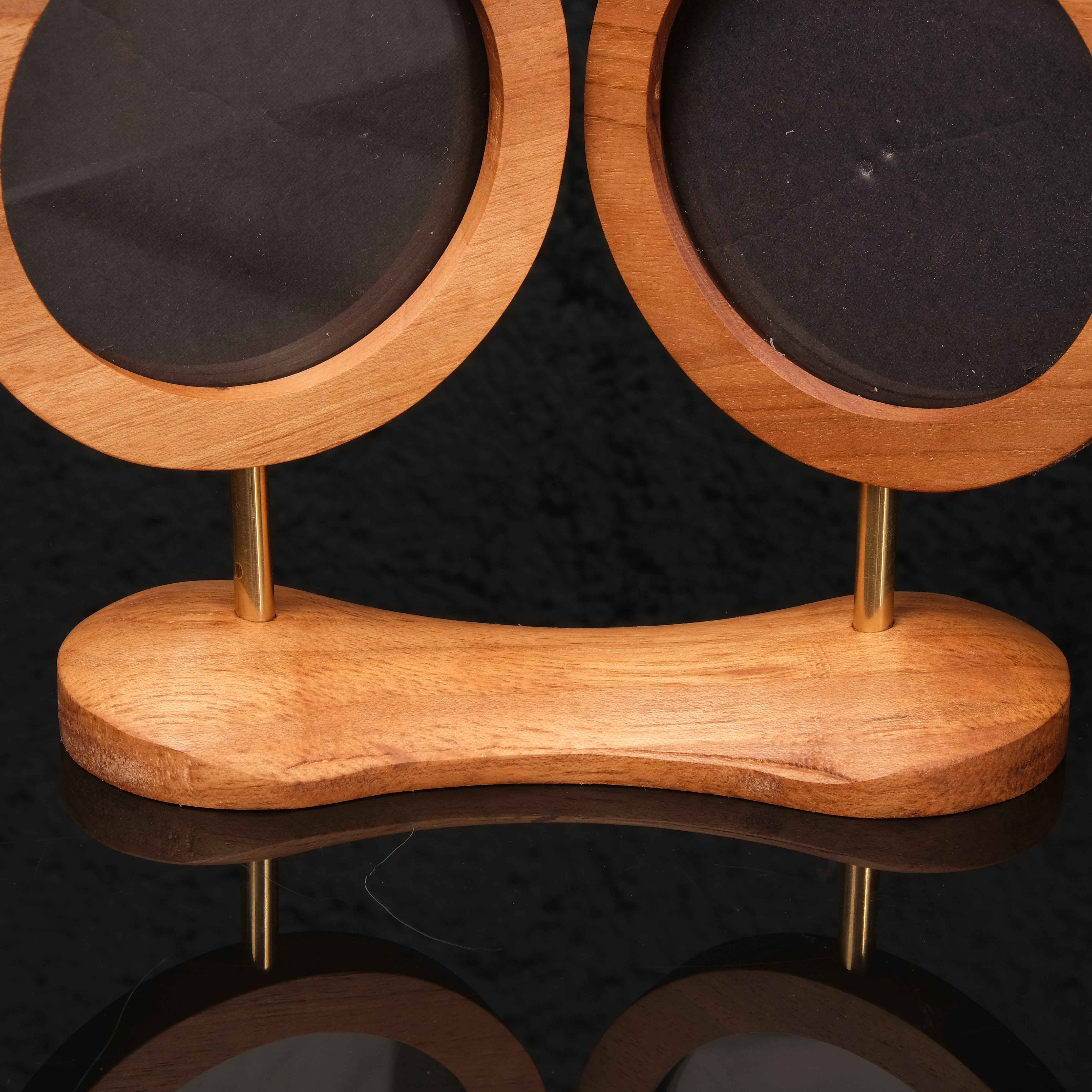 Duoform – İkili Masa Çerçevesi