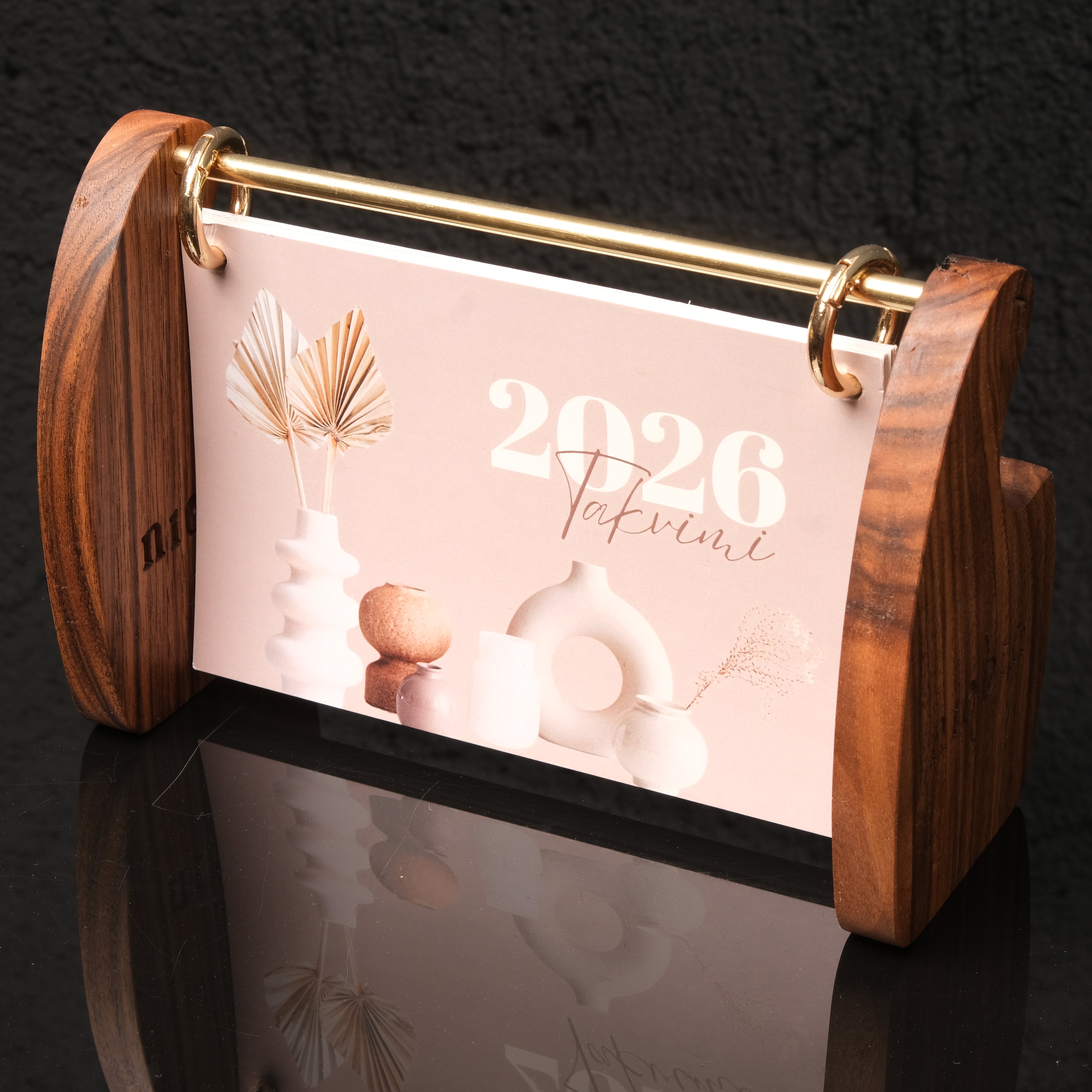 ASYMMETRIC WOODEN PEN HOLDER