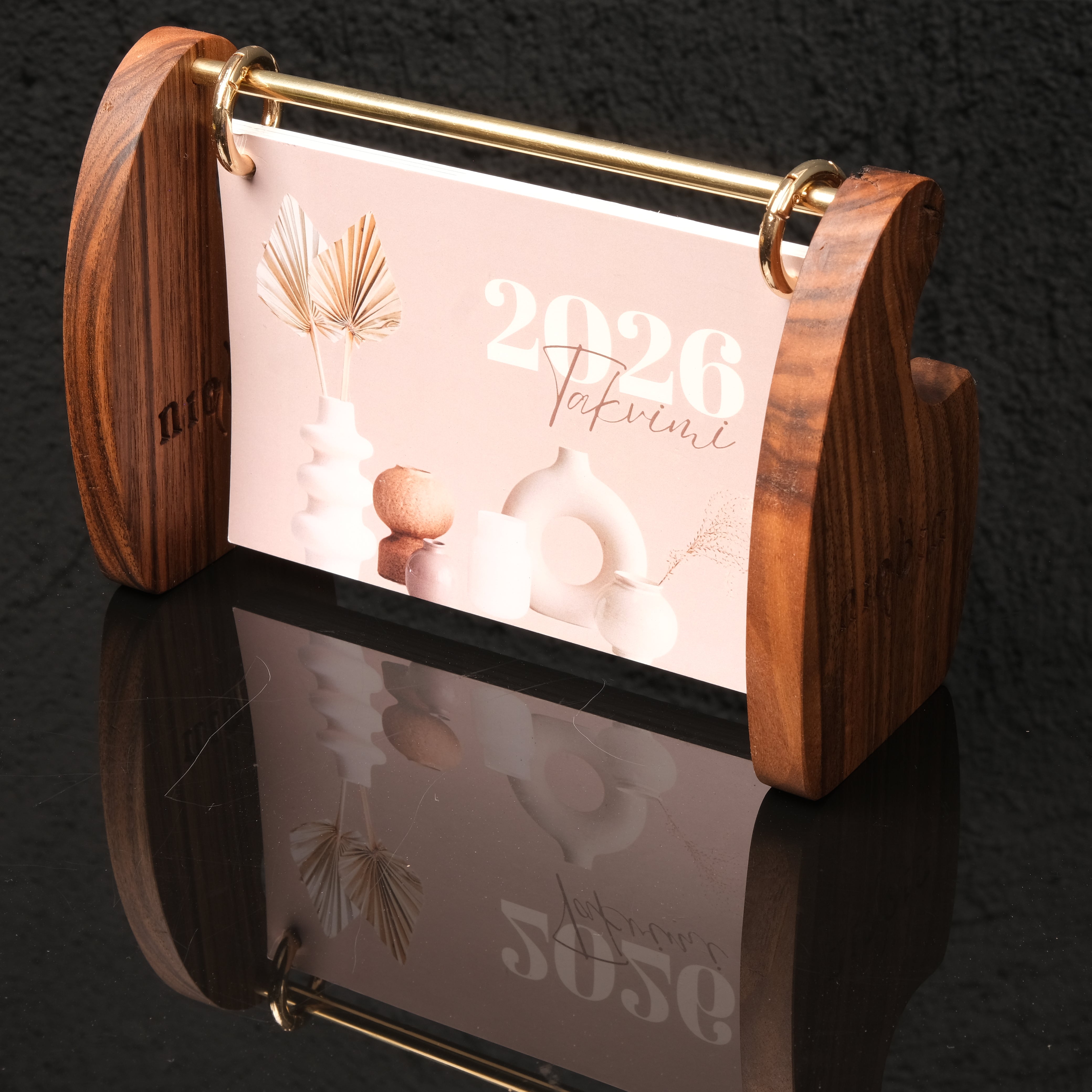 ASYMMETRIC WOODEN PEN HOLDER