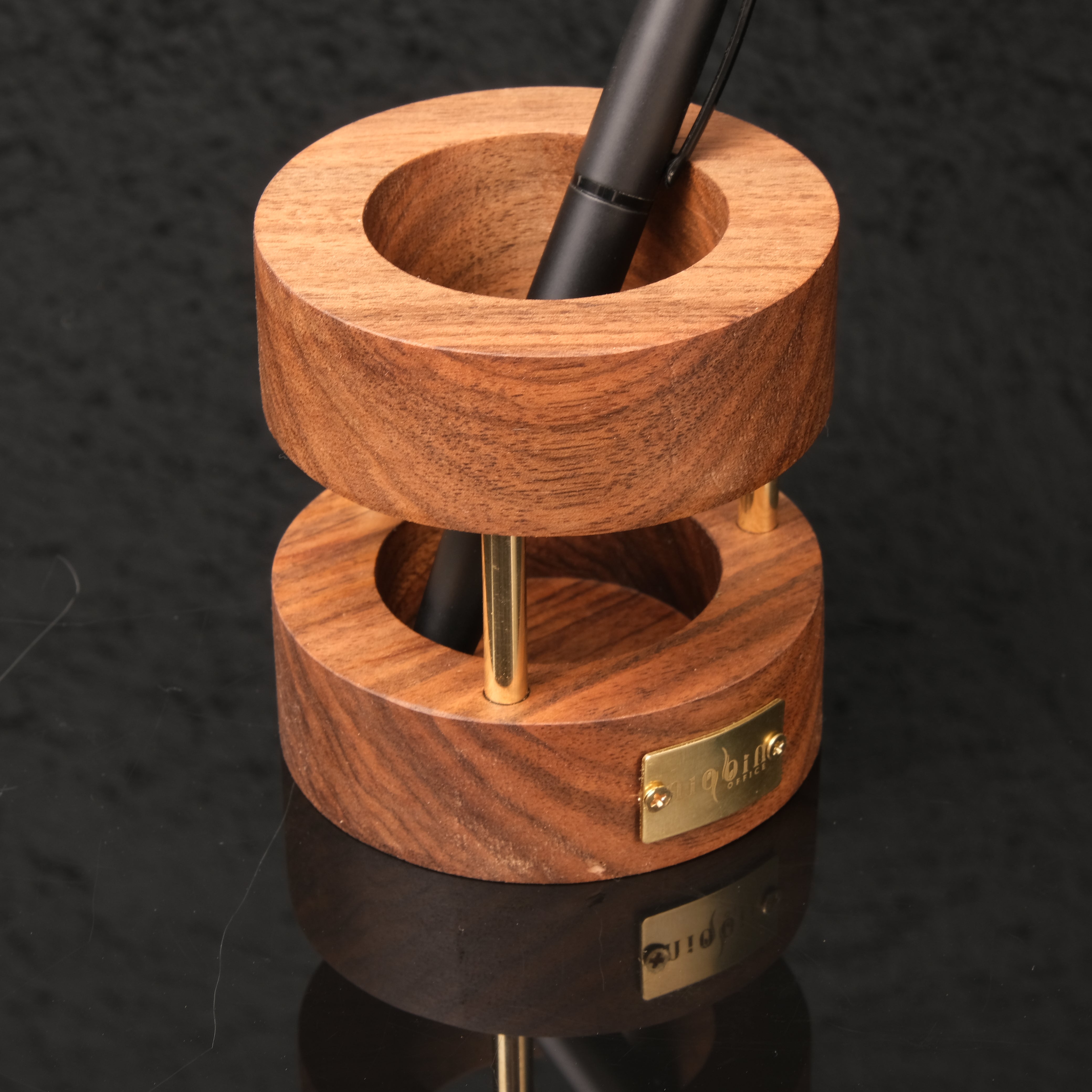 Imperium Orbit – Masif Ceviz Kalemlik