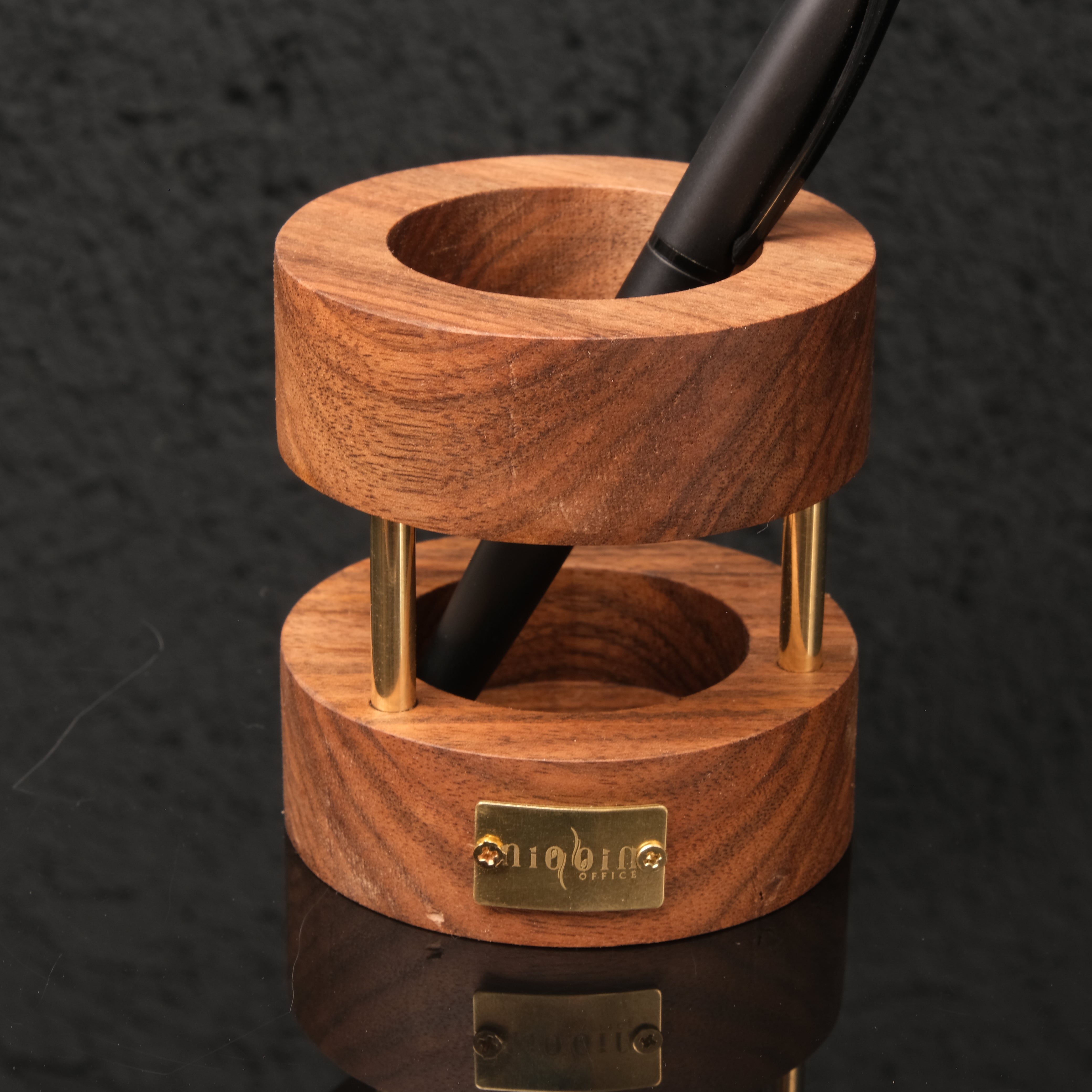 Imperium Orbit – Masif Ceviz Kalemlik