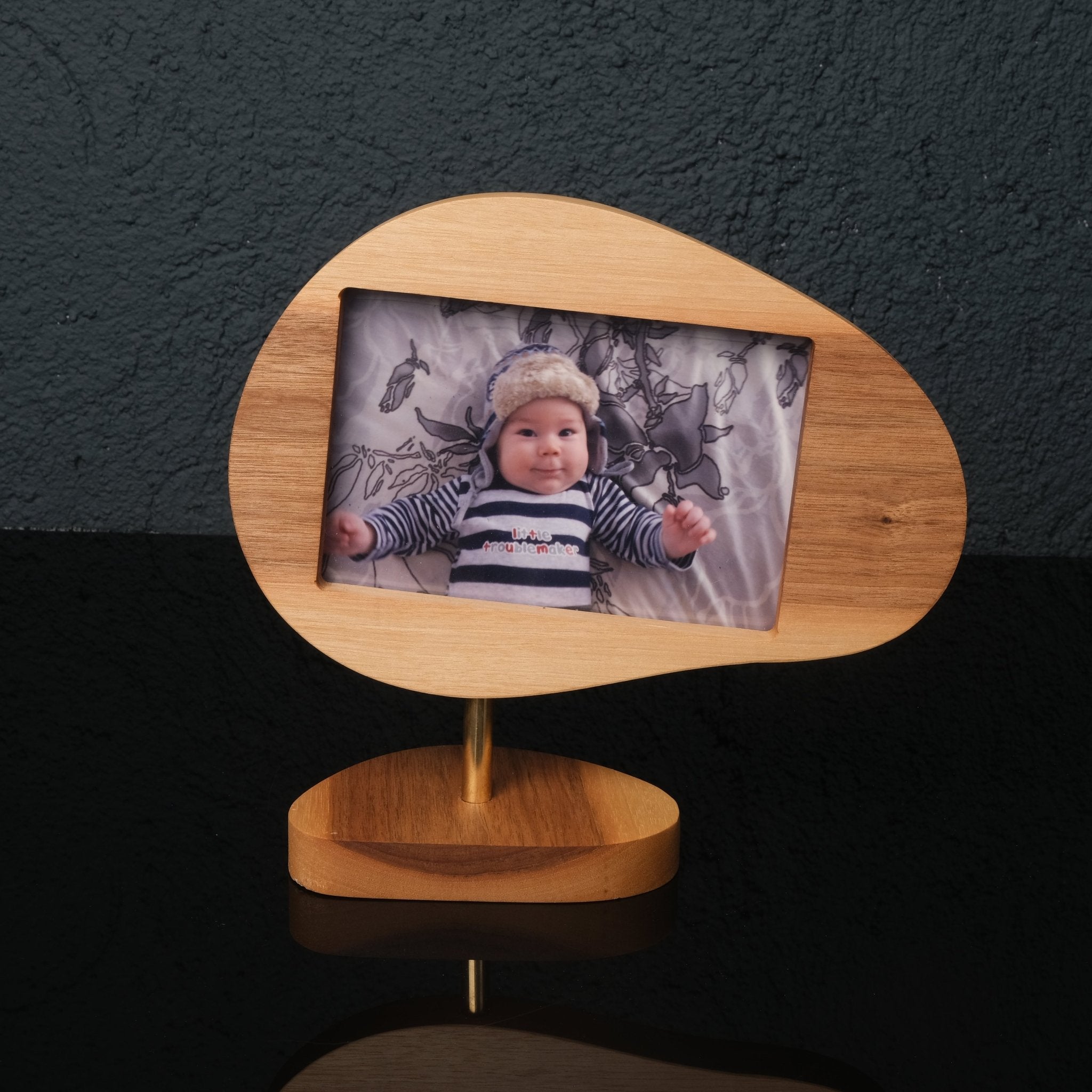 Niche Ceviz & Pirinç Fotoğraf Çerçevesi – Solo, Duo, Trio - Niqbin Office