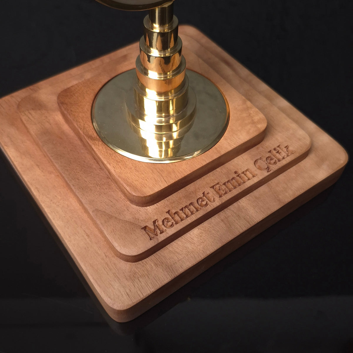 Gyro Compass – Hediyelik Pirinç Masa Pusulası