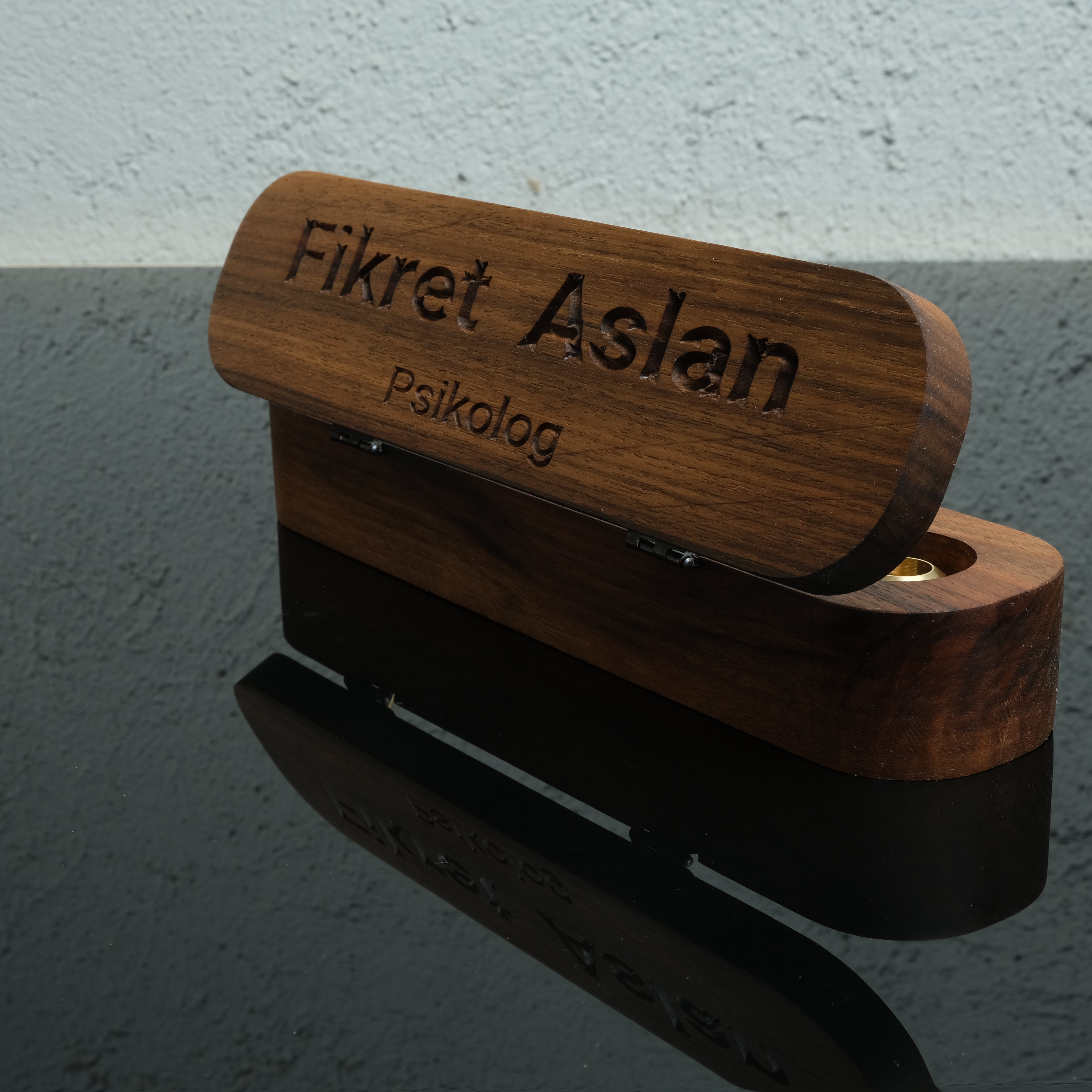 ASYMMETRIC WOODEN PEN HOLDER