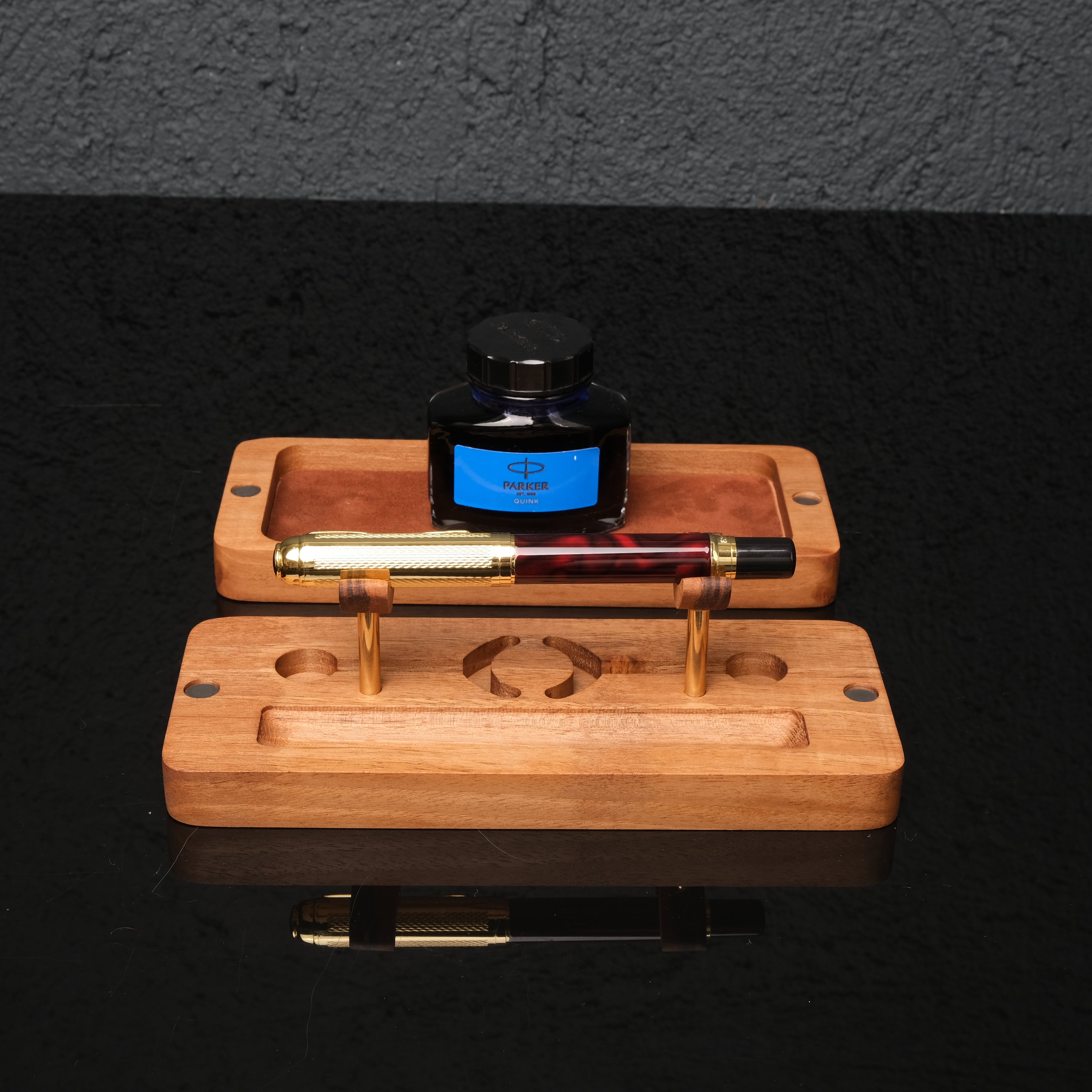 ASYMMETRIC WOODEN PEN HOLDER