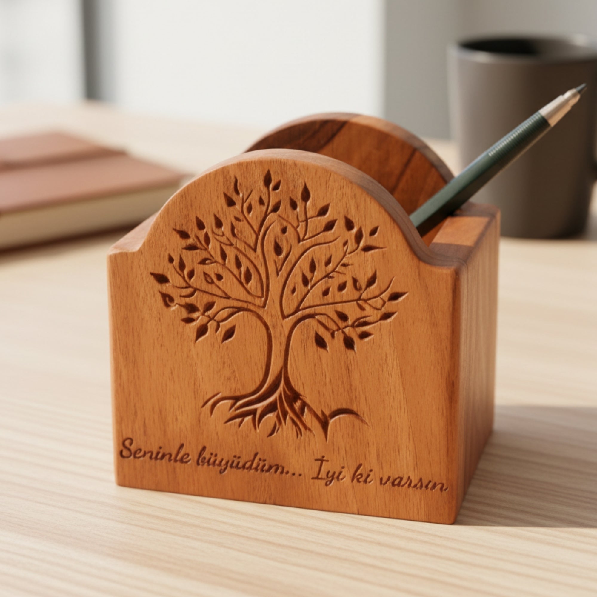 Arboria – Masif Ceviz Ahşap Hediye Kalemlik - Niqbin Office