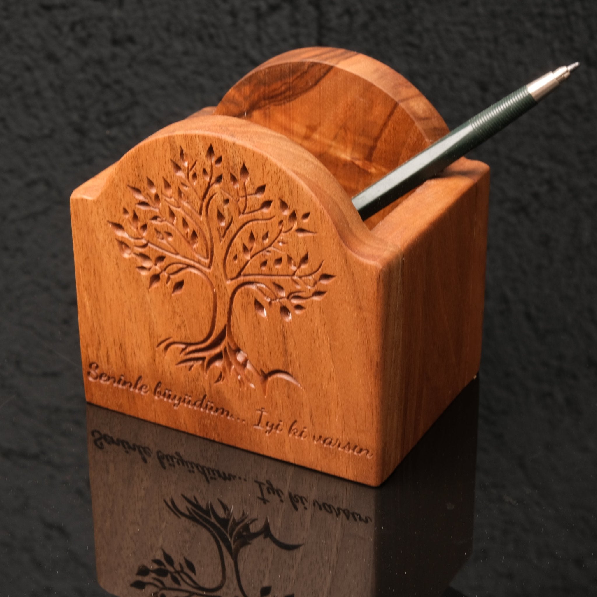 Arboria – Masif Ceviz Ahşap Hediye Kalemlik - Niqbin Office