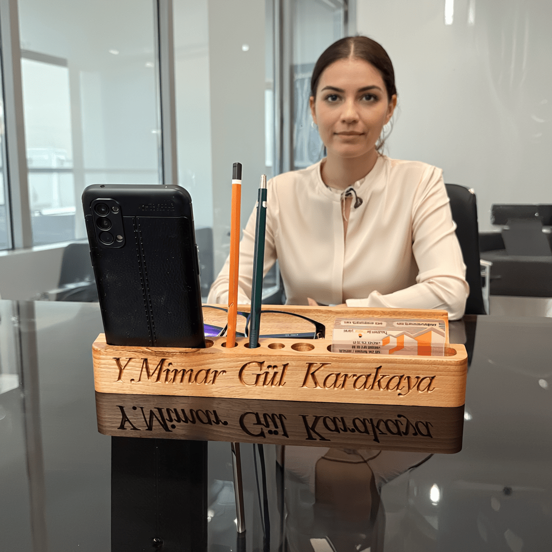 Mira Station – Kişiye Özel Lüks Ahşap Masa Düzenleyici - Niqbin Office